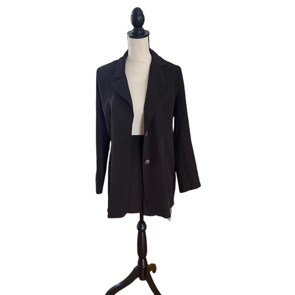 Dresses & Skirts - Oversized Double Button Blazer and Mini Skirt Set